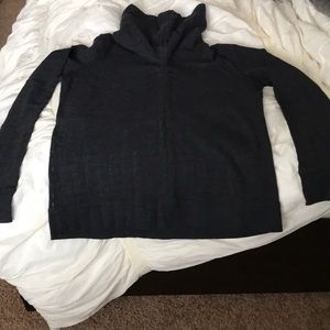 Lulu lemon cowl neck reversible sweat shirt.